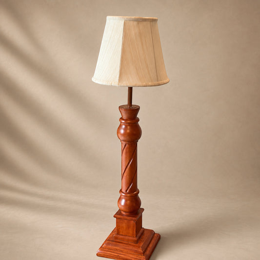 Spindle Column Table Lamp
